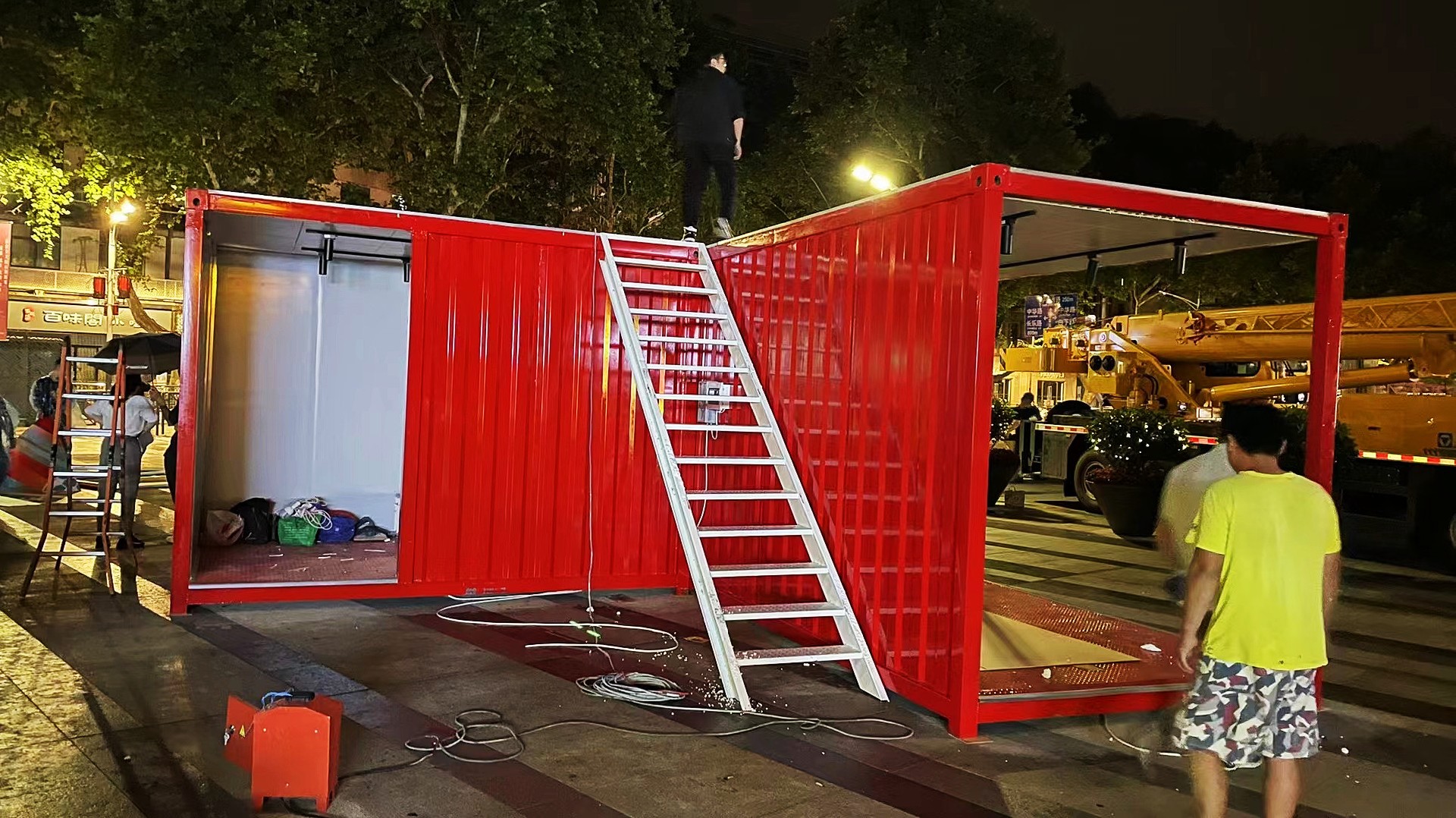 集装箱房店面.jpg 集装箱房店面.jpg