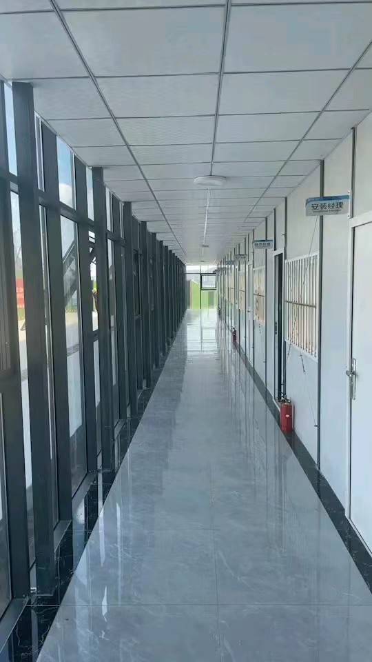 活动板房.jpg 活动板房.jpg