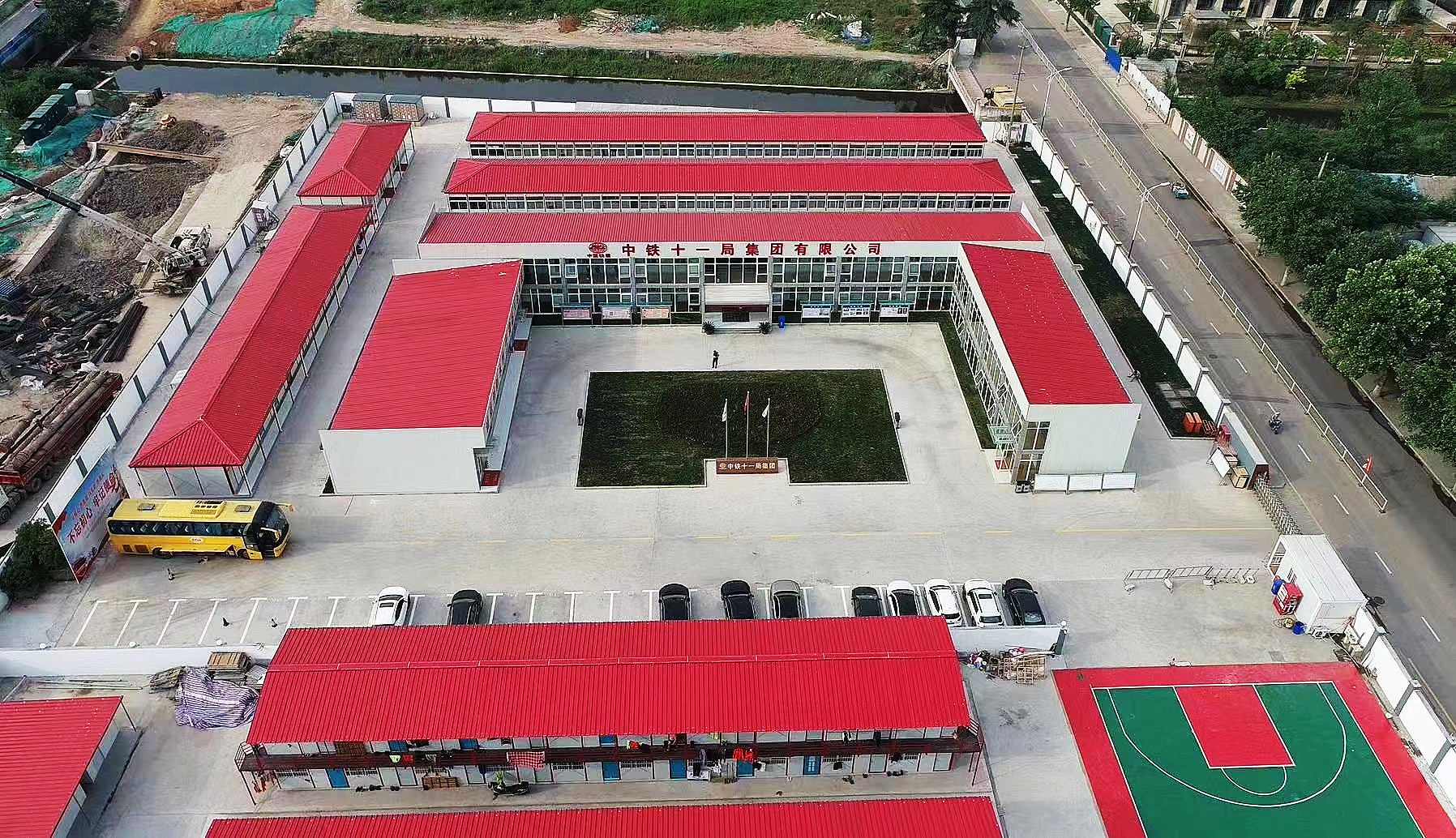 板房活动房.jpg 板房活动房.jpg