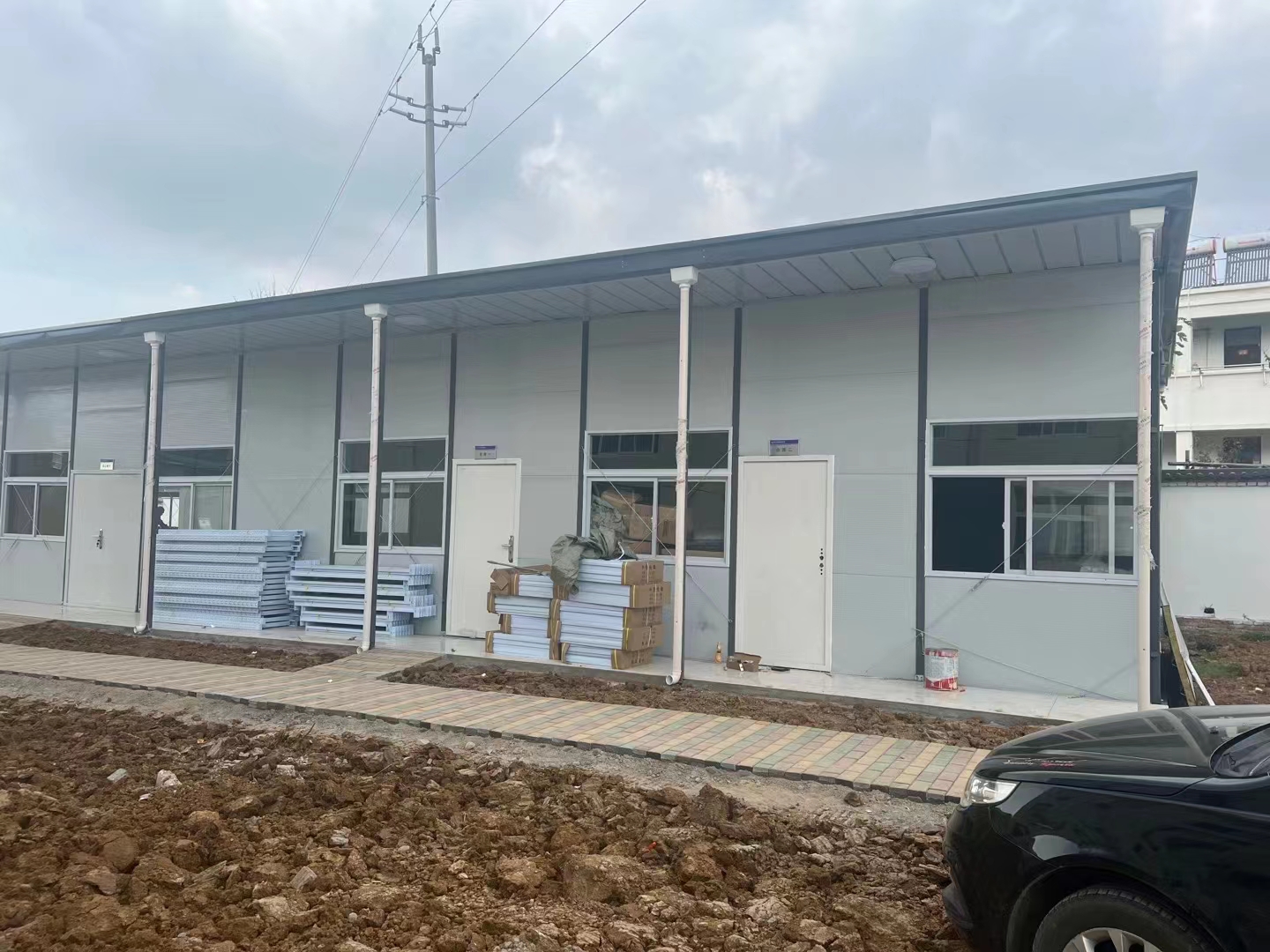 板房活动房.jpg 板房活动房.jpg