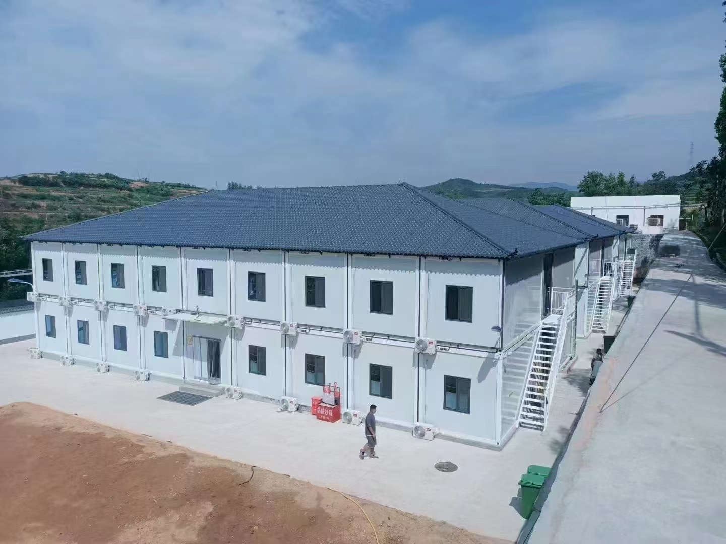 1762479090175520.jpg 1762479090175520.jpg